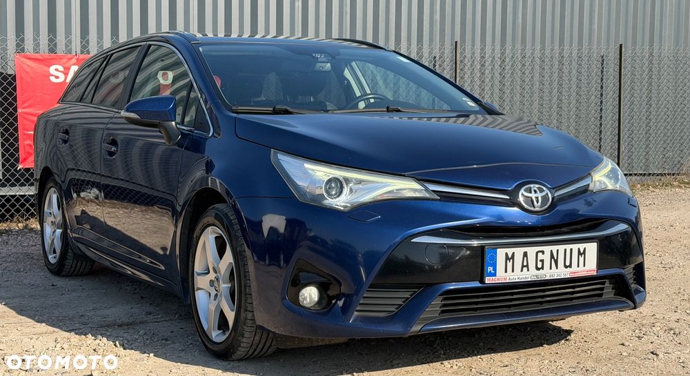 Toyota Avensis Touring Sports 2.0 D-4D Edition S+ - 25