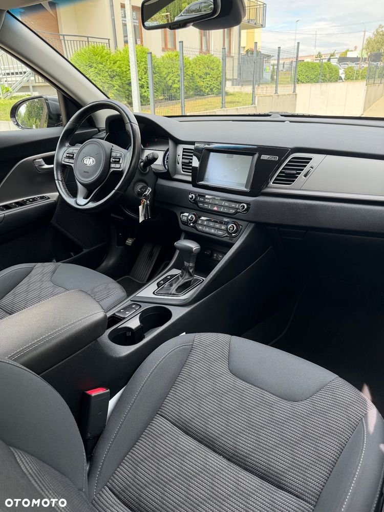 Kia Niro - 16