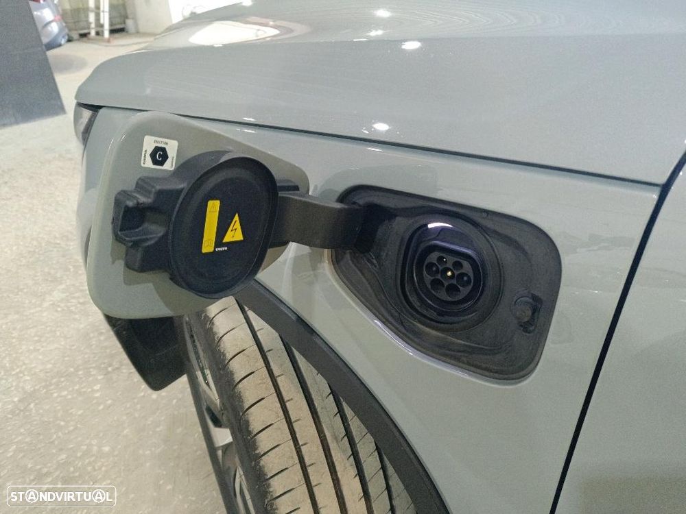 Volvo XC 40 1.5 T4 PHEV Essential - 10