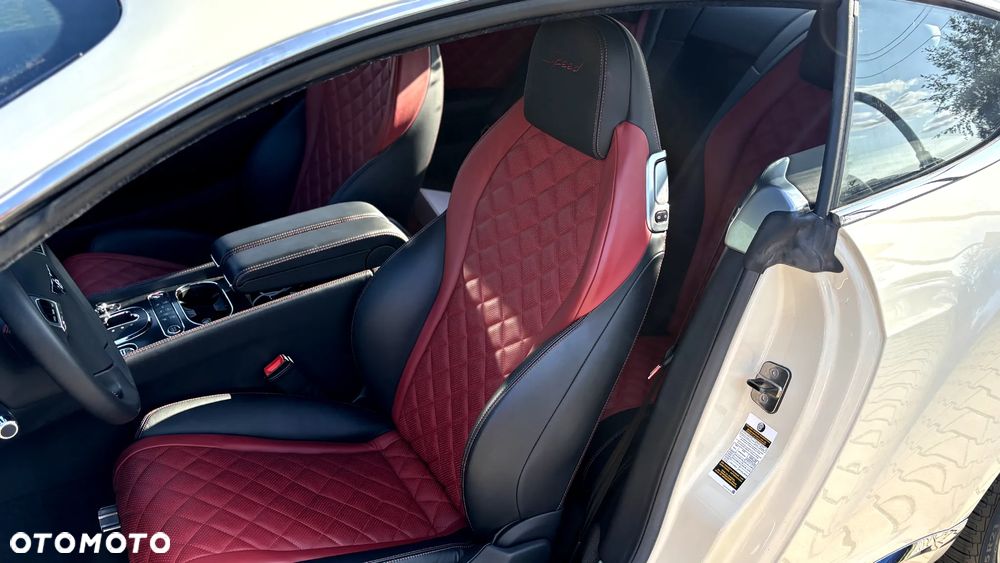 Bentley Continental GT Speed - 10