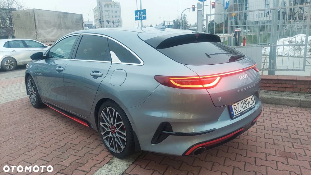 Kia ProCeed 1.6 T-GDI GT DCT - 5