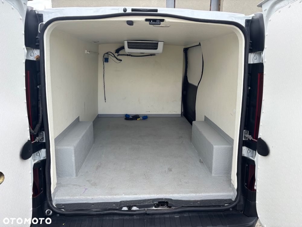 Renault Trafic - 27