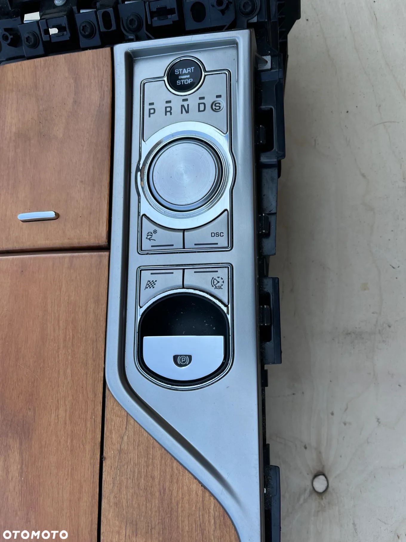 Wybierak skrzyni biegów gałka pokrętło 9X23-7E453-DB Jaguar XF - 1