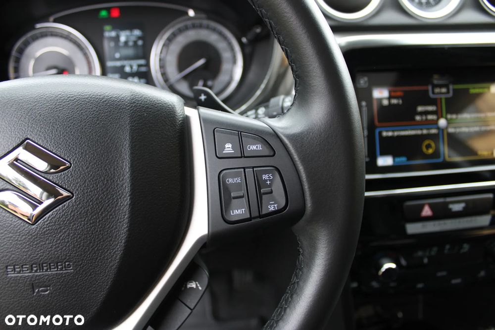 Suzuki Vitara 1.5 Strong Hybrid Premium 4WD AGS - 26