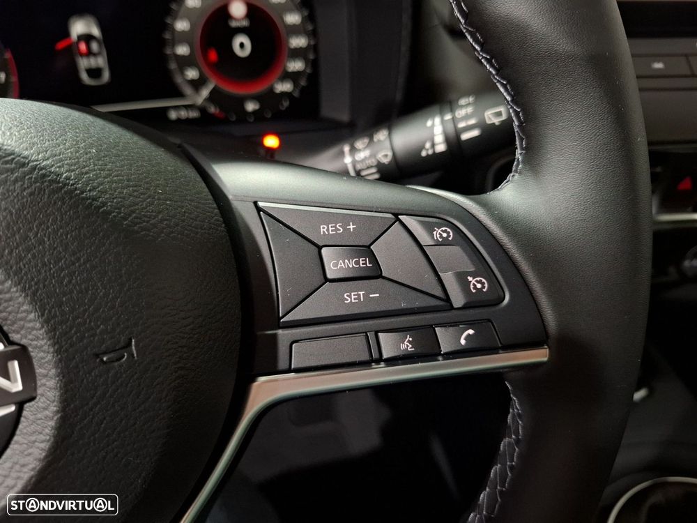 Nissan Juke 1.0 DIG-T N-Connecta DCT - 11