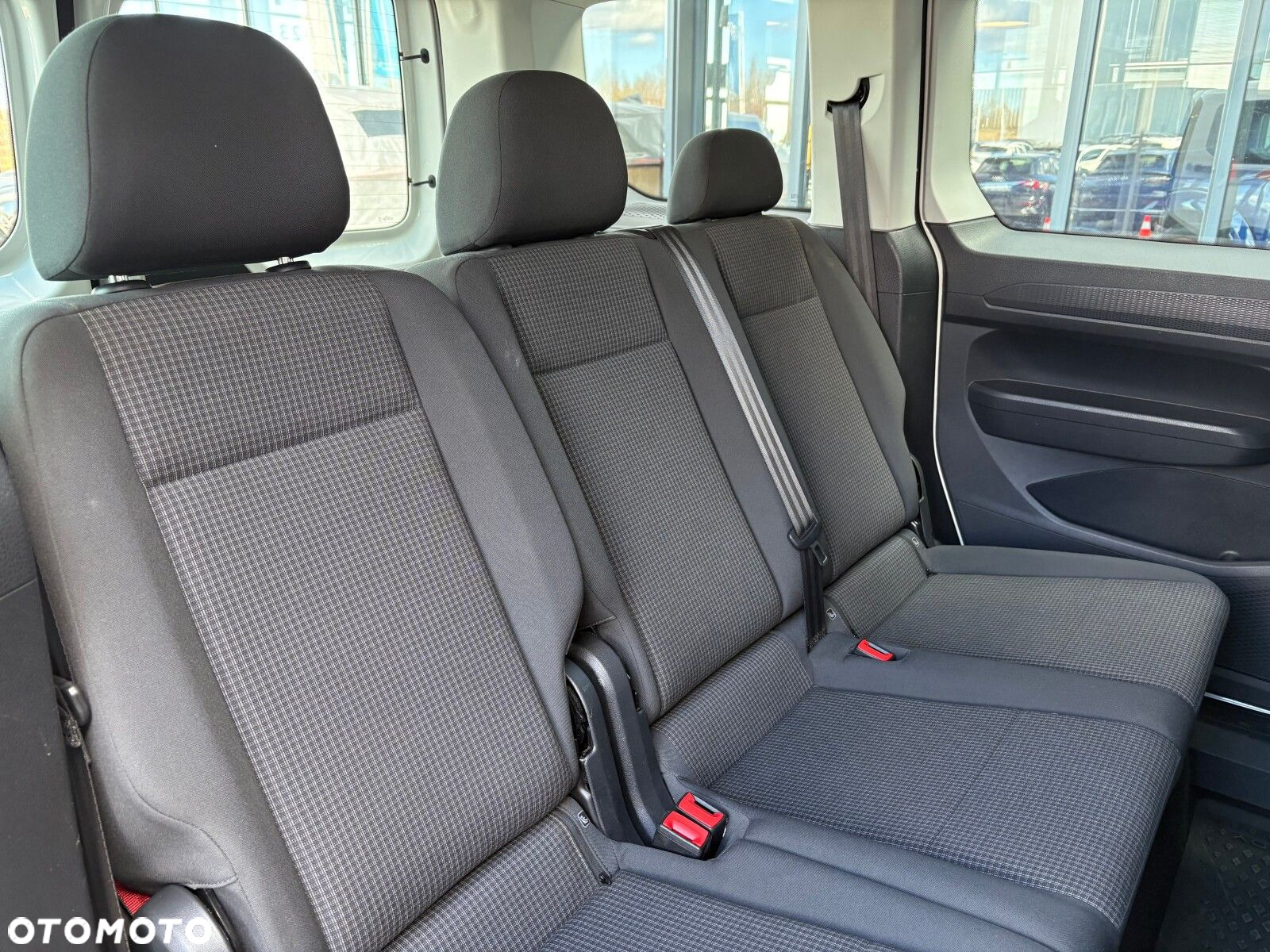 Volkswagen Caddy - 14