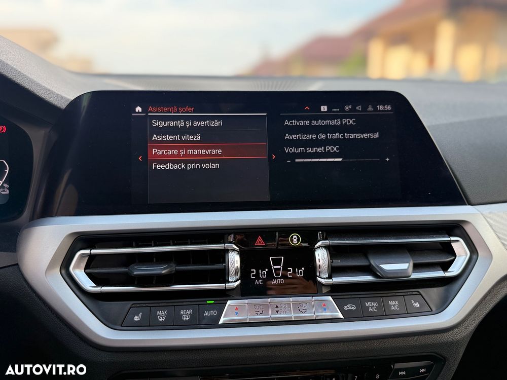 BMW Seria 3 330e Aut. Advantage - 30
