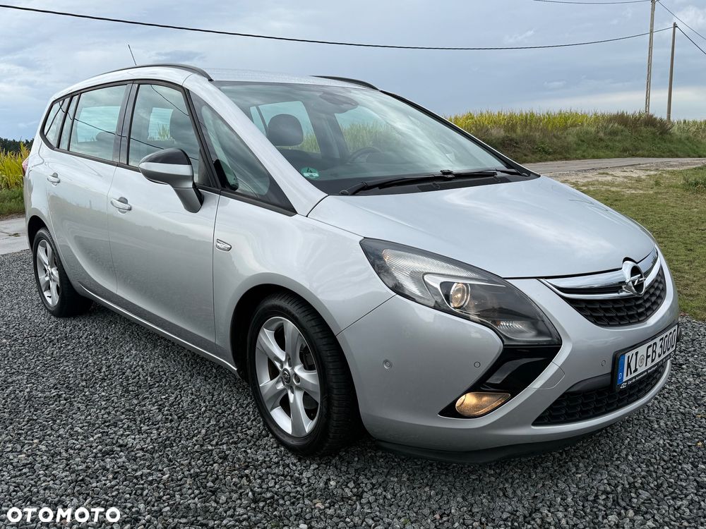 Opel Zafira Tourer 1.4 Turbo Innovation - 2