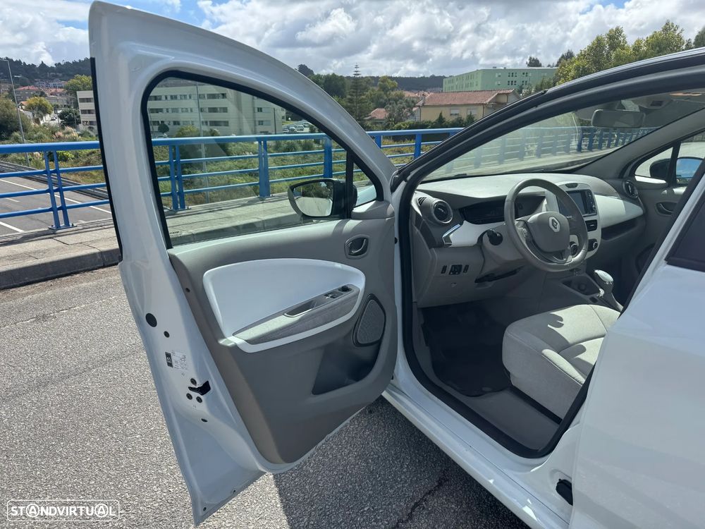 Renault Zoe (c/ Bateria) 41 kwh Life - 9