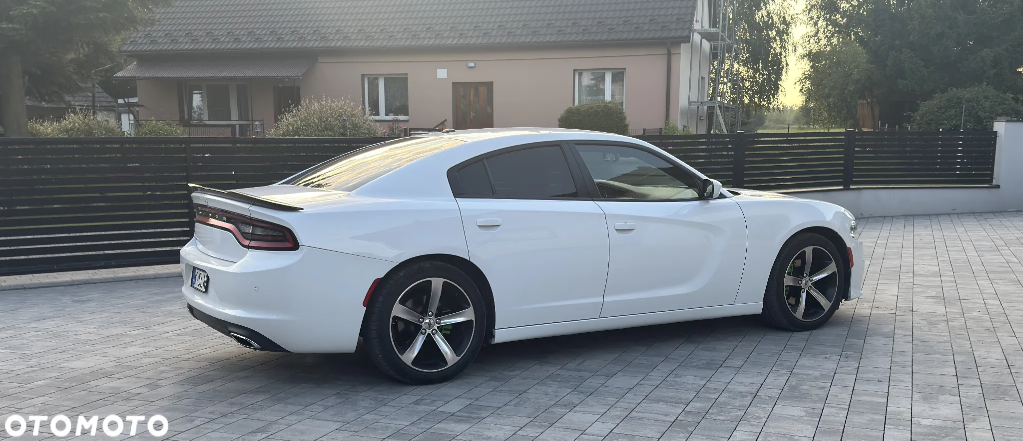 Dodge Charger 3.6 GT - 10