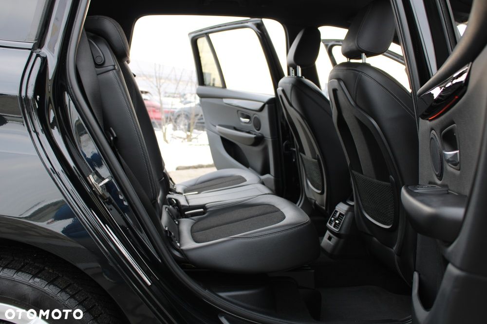 BMW Seria 2 216i GT M Sport - 34