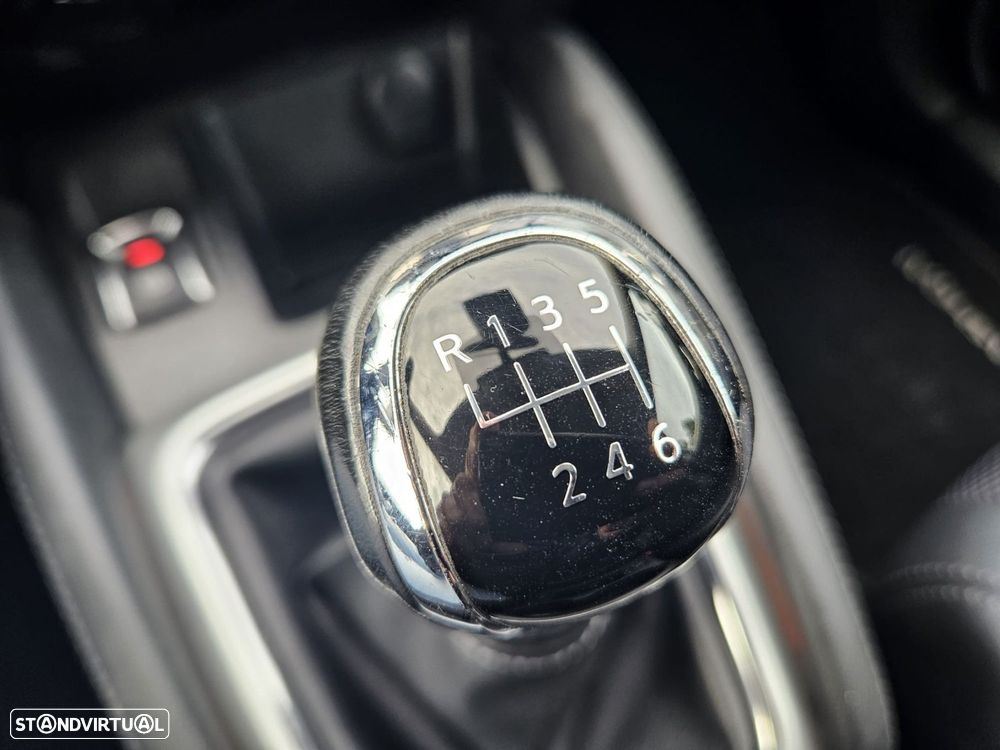 Nissan Qashqai 1.5 dCi Tekna J19 - 38