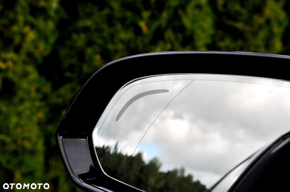 Volvo S60 T8 Recharge AWD Geartronic RDesign - 32