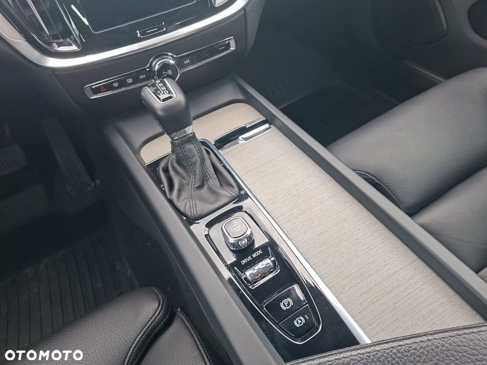 Volvo S60 T4 Inscription - 16