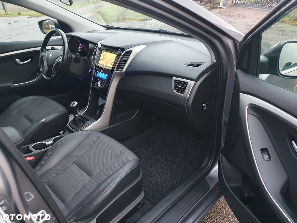 Hyundai i30 1.6 Style - 10