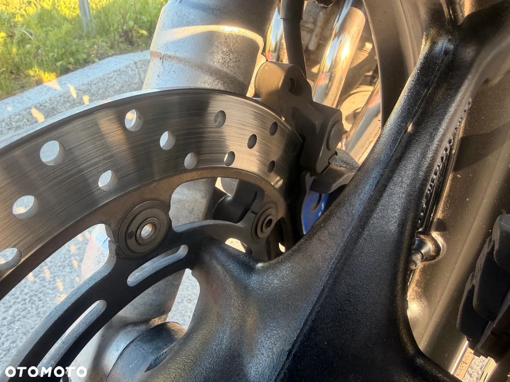 Yamaha FZ6 - 8