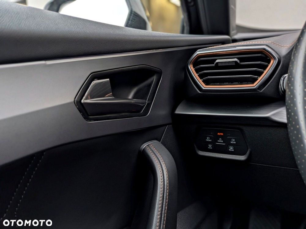 Cupra Formentor 1.5 TSI DSG - 33