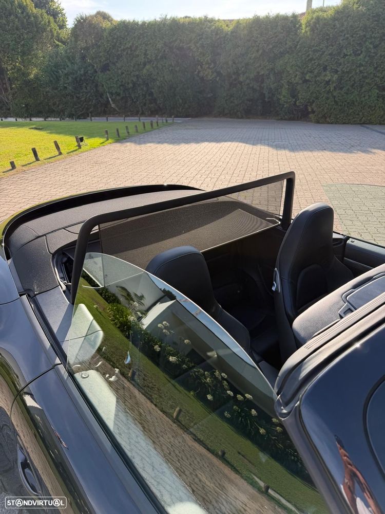 Porsche 911 Série F - 10
