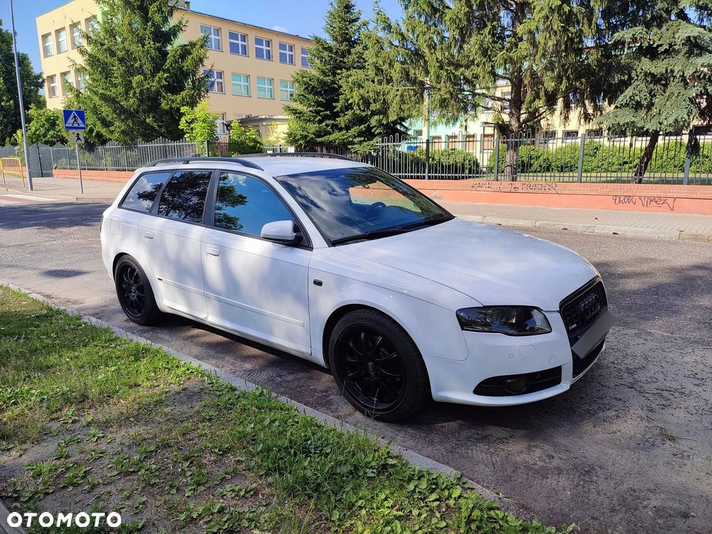 Audi A4 Avant 2.0 TDI DPF - 1