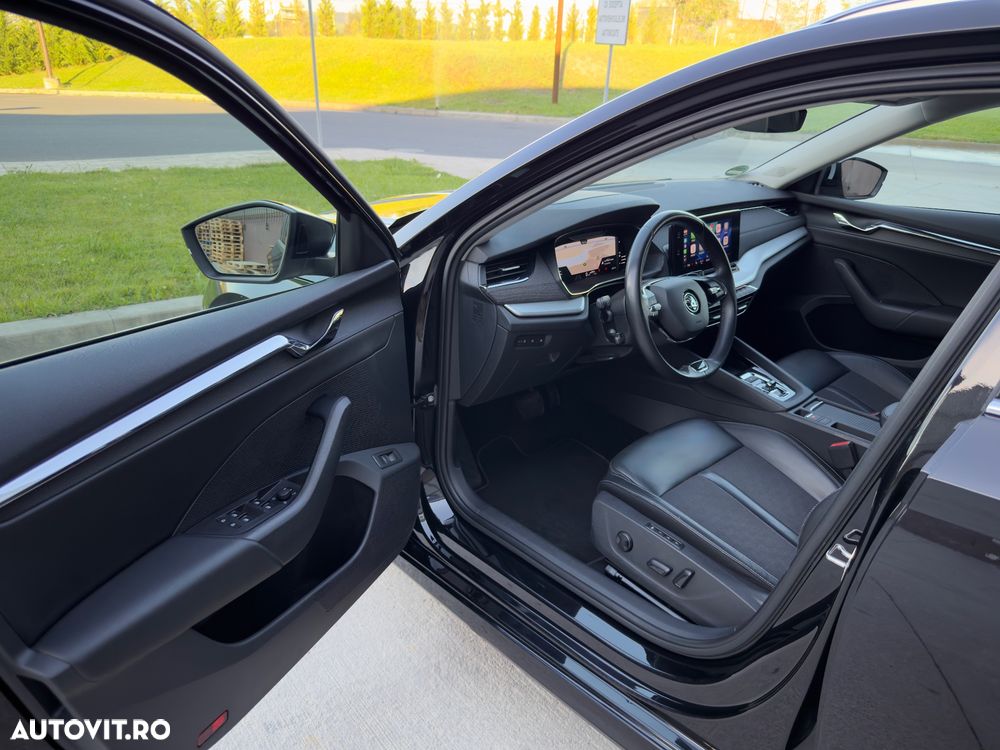 Skoda Octavia 2.0 TDI DSG Exclusive - 32