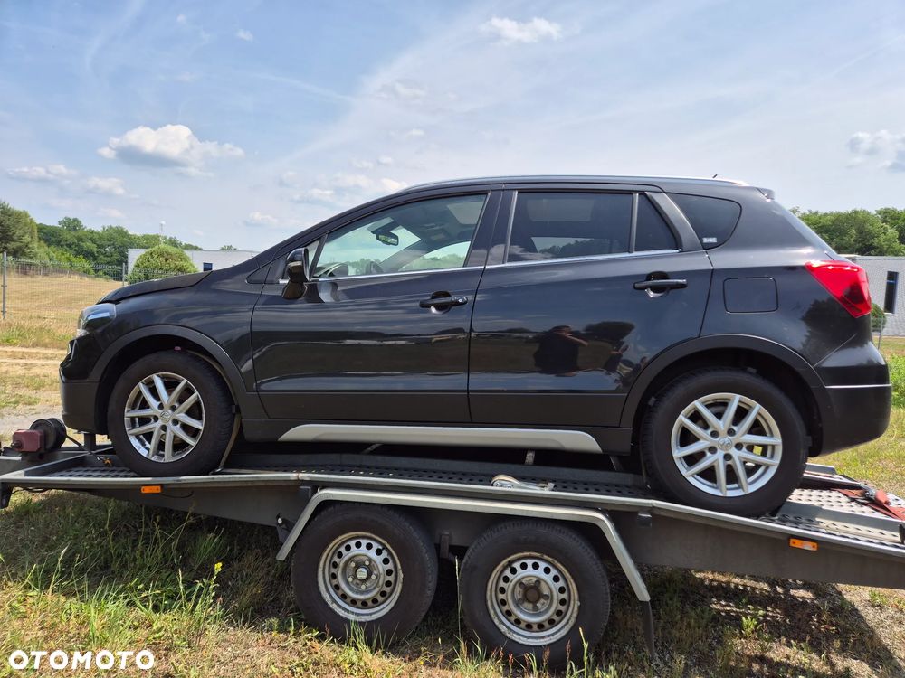 Suzuki sx4 cross 2018rok 1,6 diesel automat 4×4 62 tyś km na części. - 11
