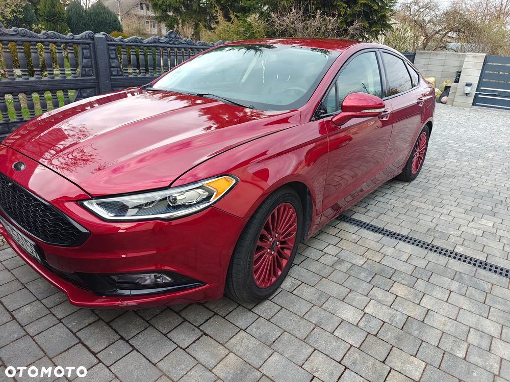 Ford Fusion - 13
