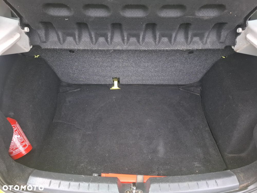 Seat Ibiza 1.4 16V Entry - 1