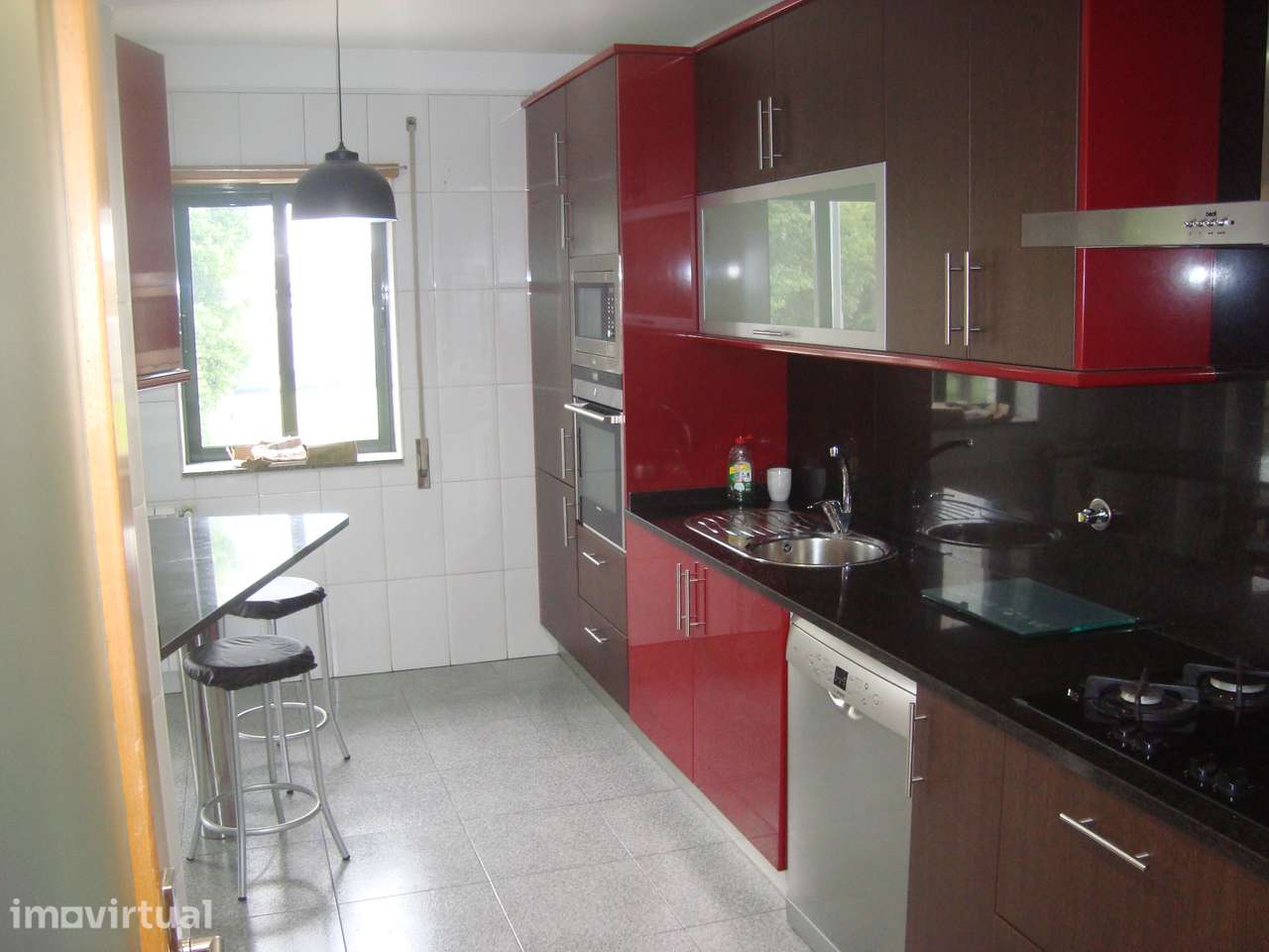 Apartamento T3 com Garagem no Centro de V.N. de Famalicão - Grande imagem: 4/20