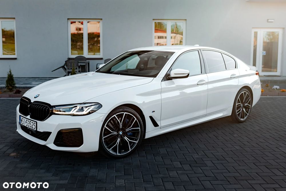 BMW Seria 5 530d xDrive mHEV sport - 2