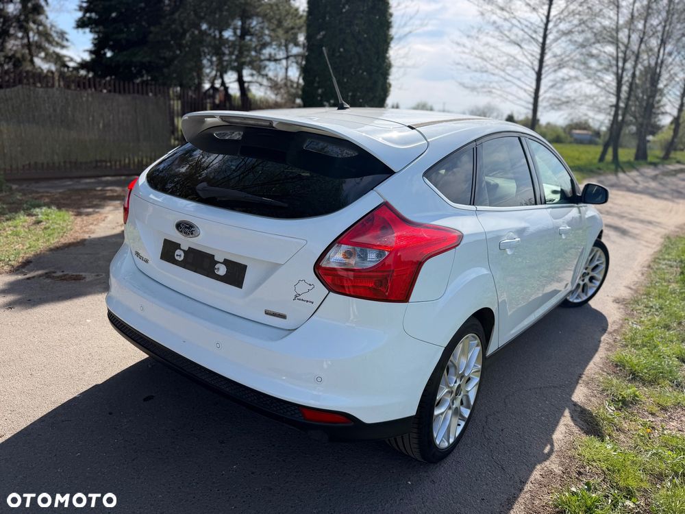 Ford Focus 1.0 EcoBoost Titanium - 4