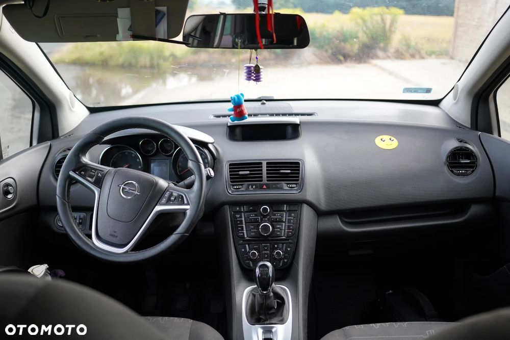 Opel Meriva 1.4 T Design Edition S&S - 9