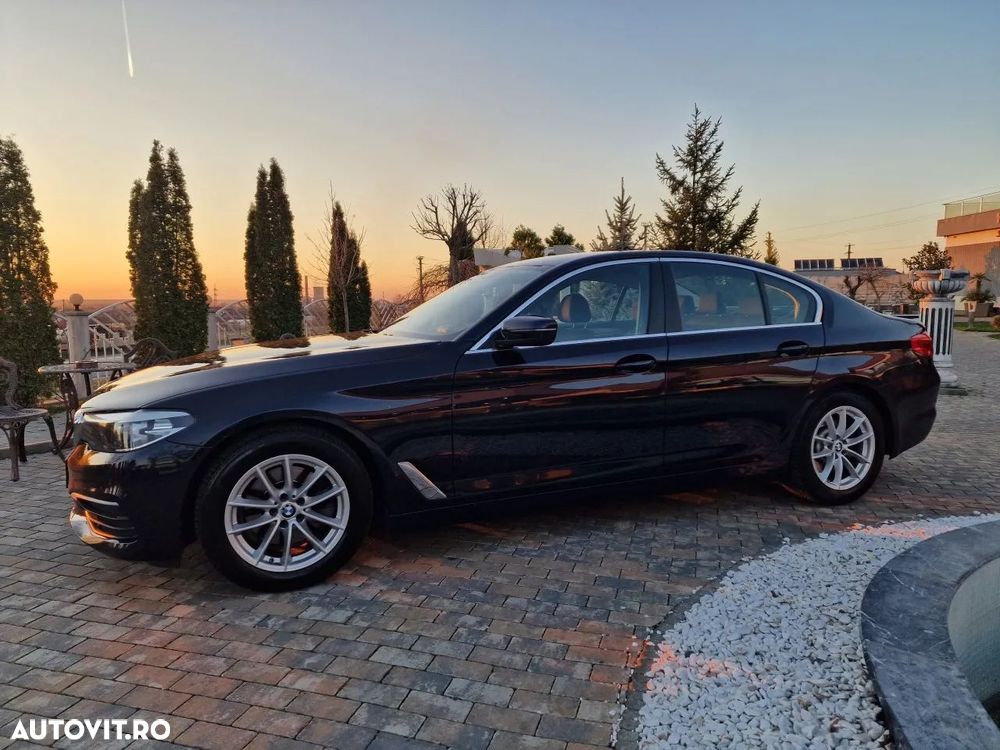 BMW Seria 5 520d Aut. Luxury Line - 8