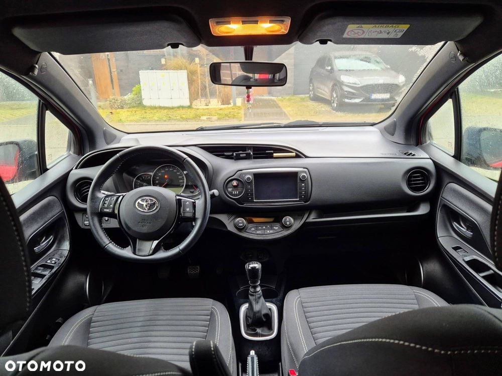 Toyota Yaris 1.33 Selection Passion - 10