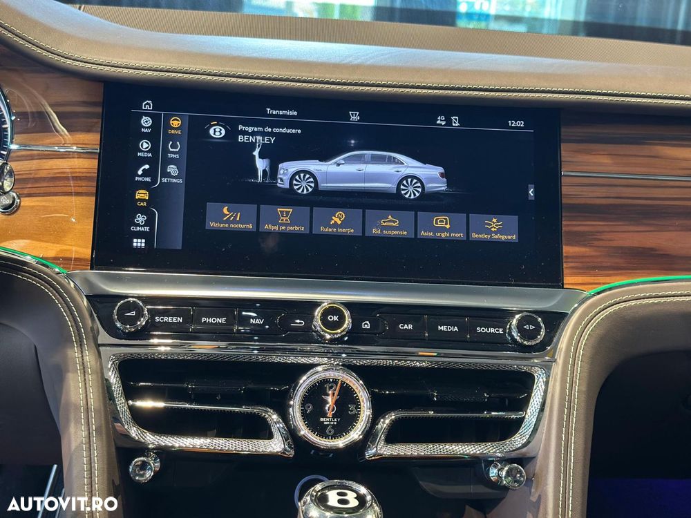 Bentley Flying Spur - 12