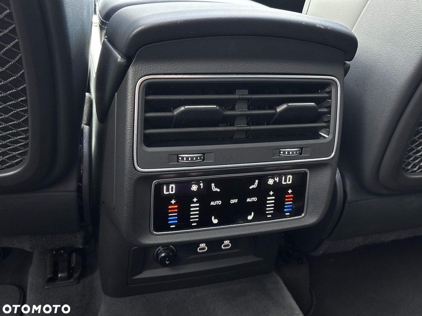 Audi Q7 - 32