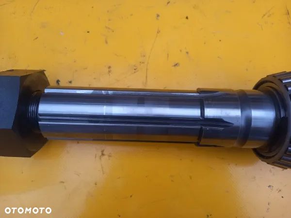 Wałek główny skrzyni biegów Heavy Duty Dynashift Massey Ferguson 6180 - 3