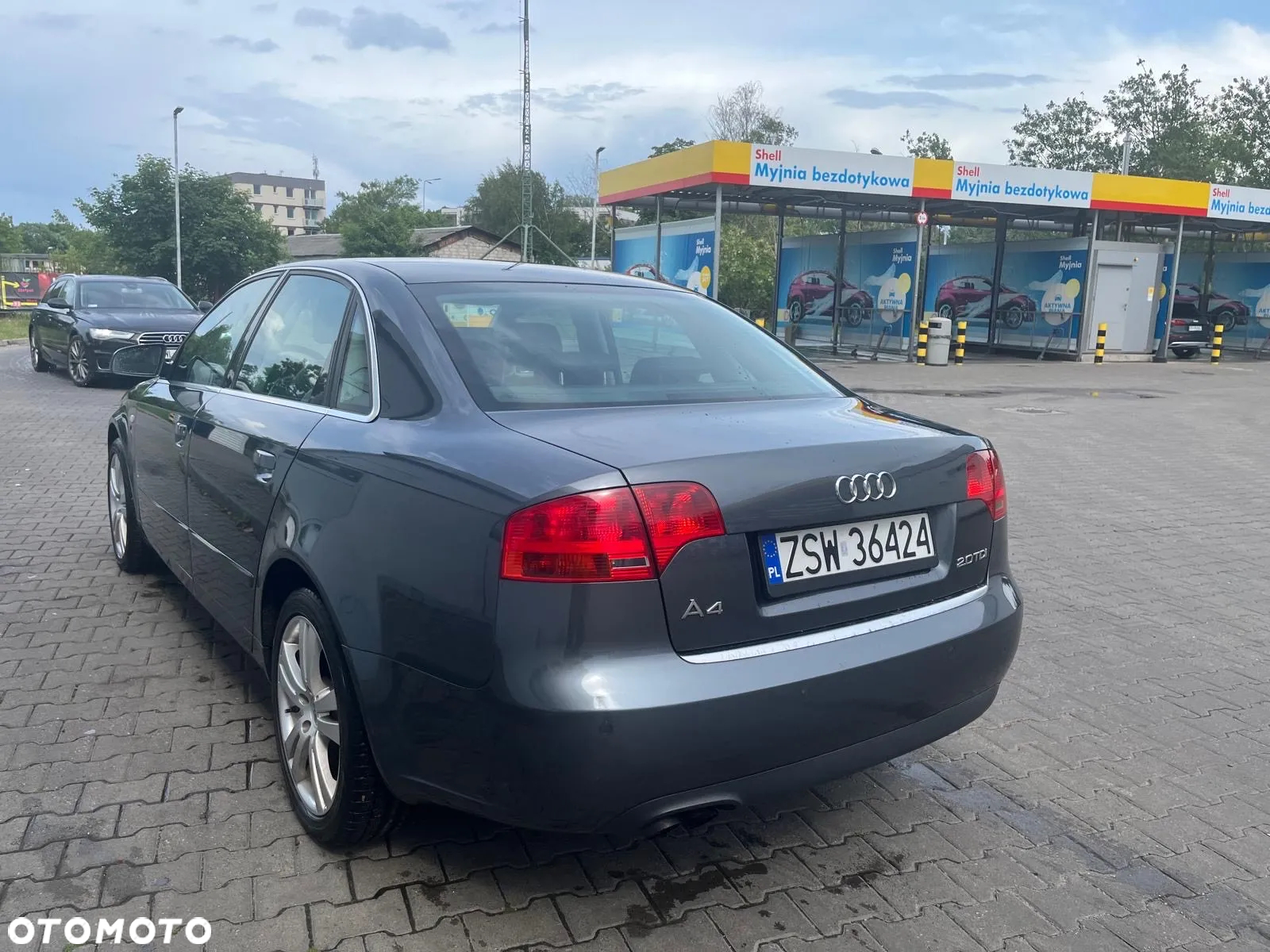 Audi A4 - 4