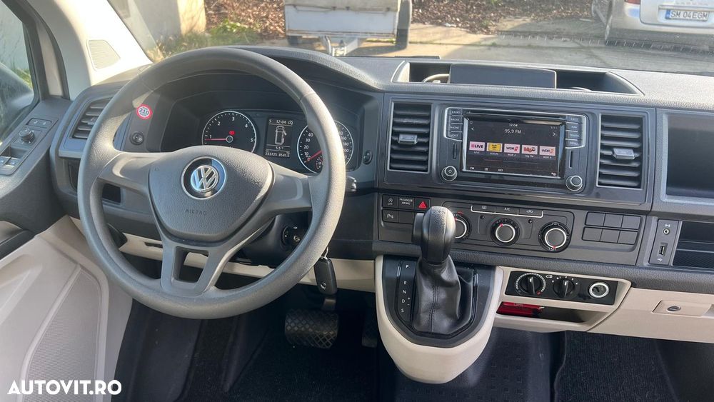 Volkswagen Transporter T6 DSG Lang - 8
