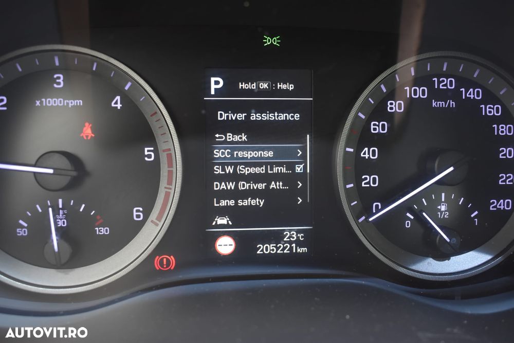 Hyundai Tucson blue 1.6 CRDi 2WD DCT Premium - 28