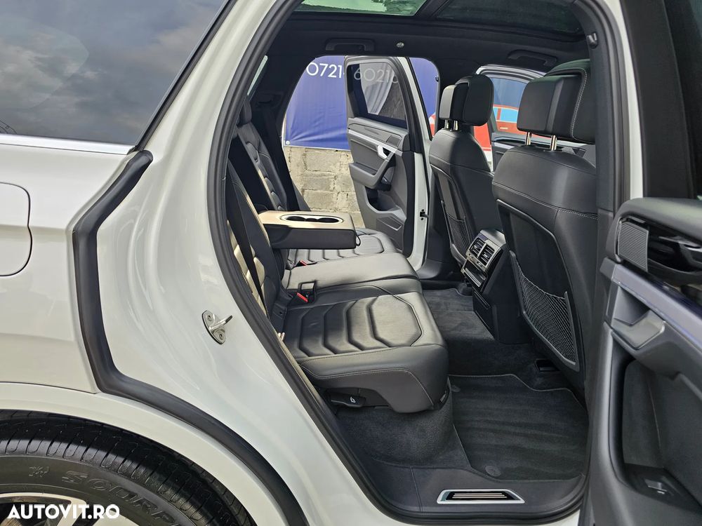 Volkswagen Touareg 3.0 V6 TDI SCR 4Motion Automatik R-Line - 35