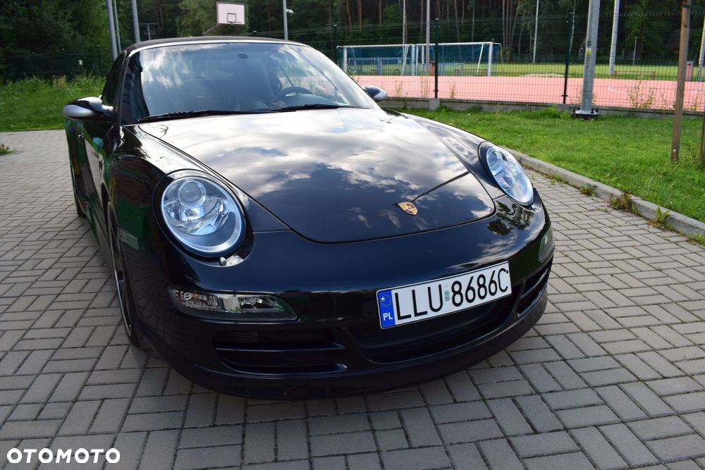 Porsche 911 Carrera 4 S - 5