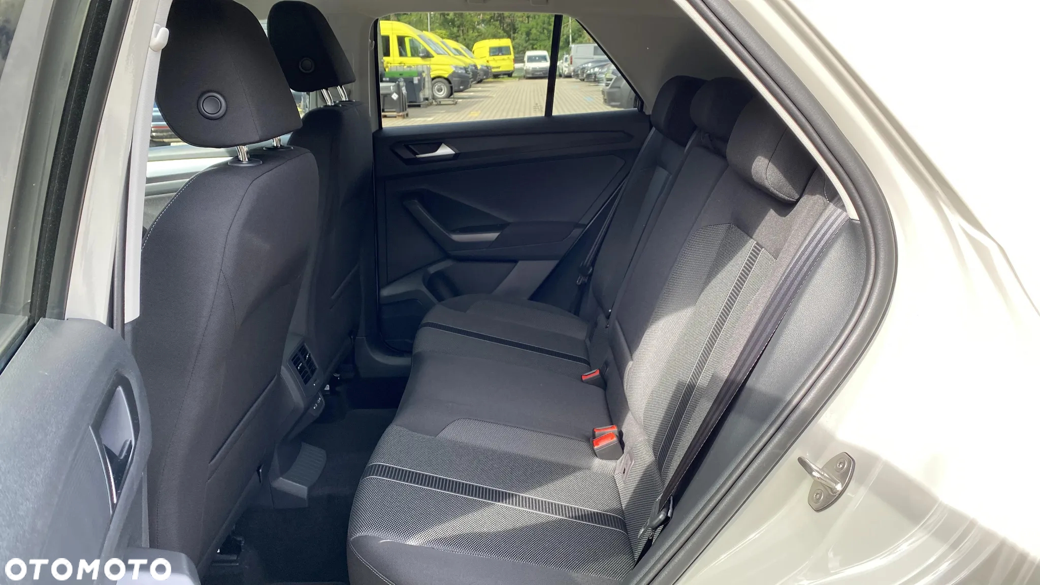 Volkswagen T-Roc 1.5 TSI Life Plus DSG - 14