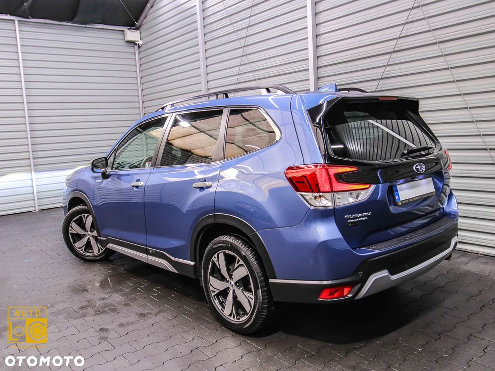 Subaru Forester 2.0i-L Platinum (EyeSight) Lineartronic - 4