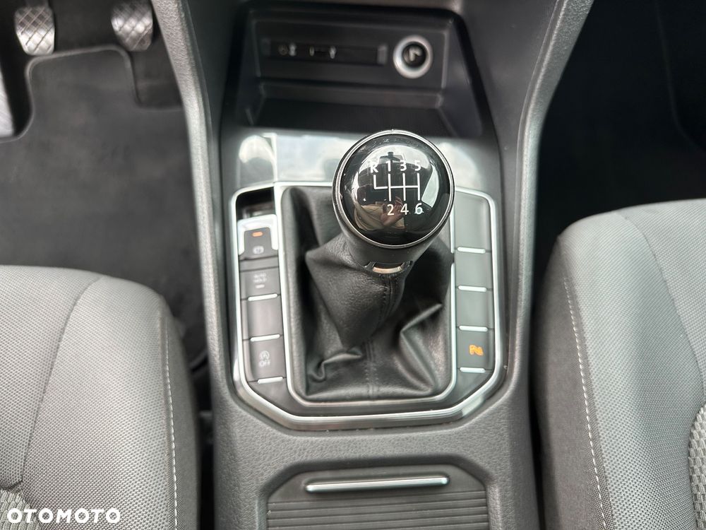 Volkswagen Golf Sportsvan SV 1.0 TSI Trendline - 17