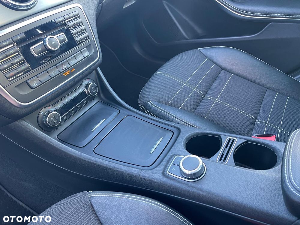 Mercedes-Benz GLA 250 7G-DCT Edition 1 - 38