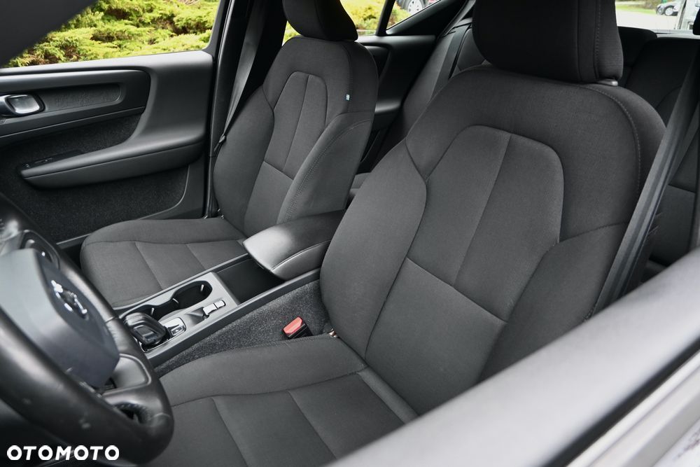 Volvo XC 40 D3 Geartronic Momentum - 27