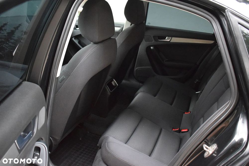 Audi A4 Limousine 2.0 TDI - 13