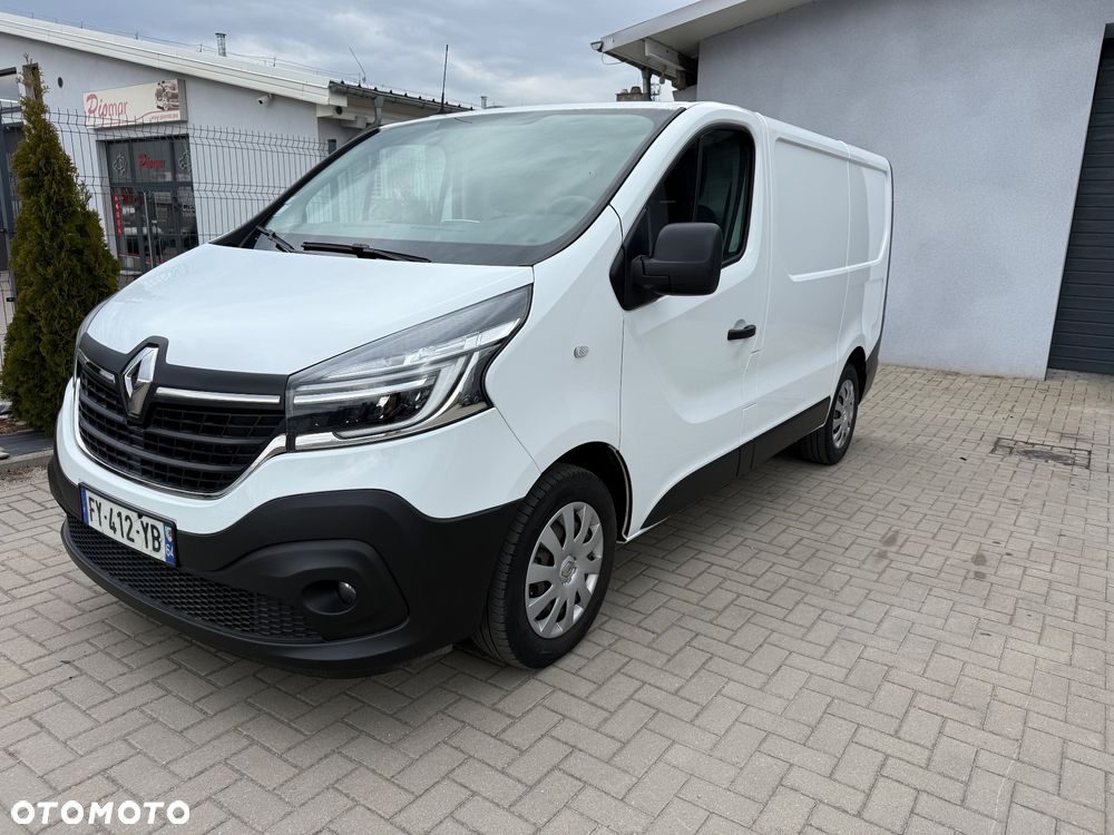 Renault TRAFIC - 1