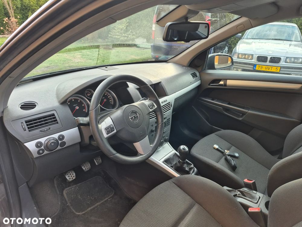 Opel Astra 1.7 CDTI Elegance - 13