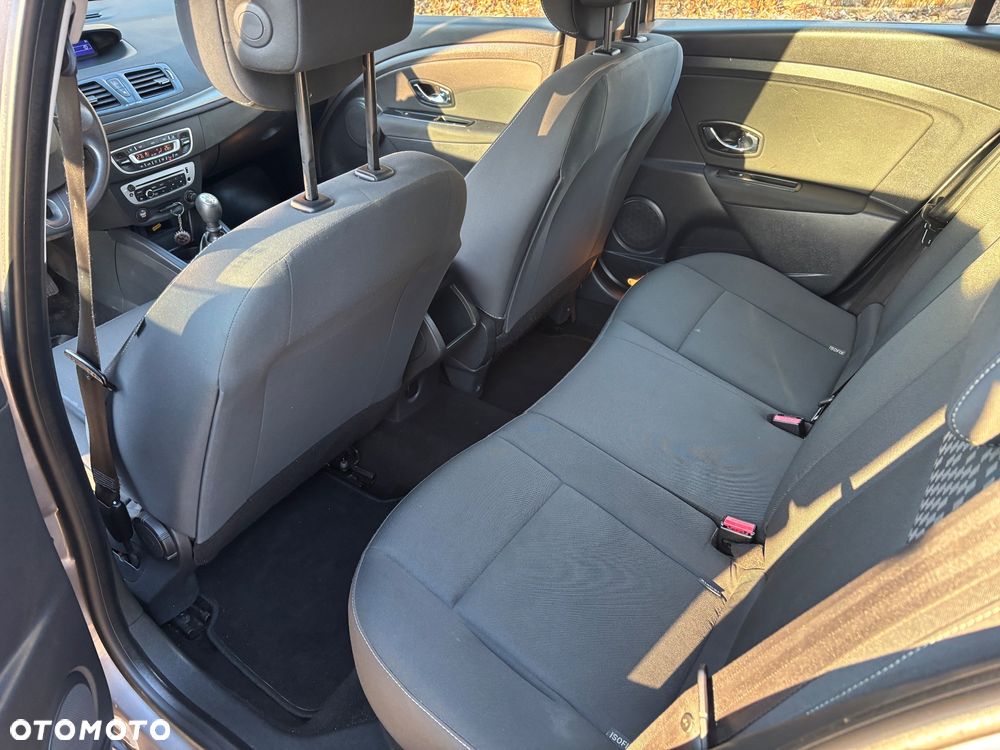 Renault Megane 1.5 dCi Color Edition - 15